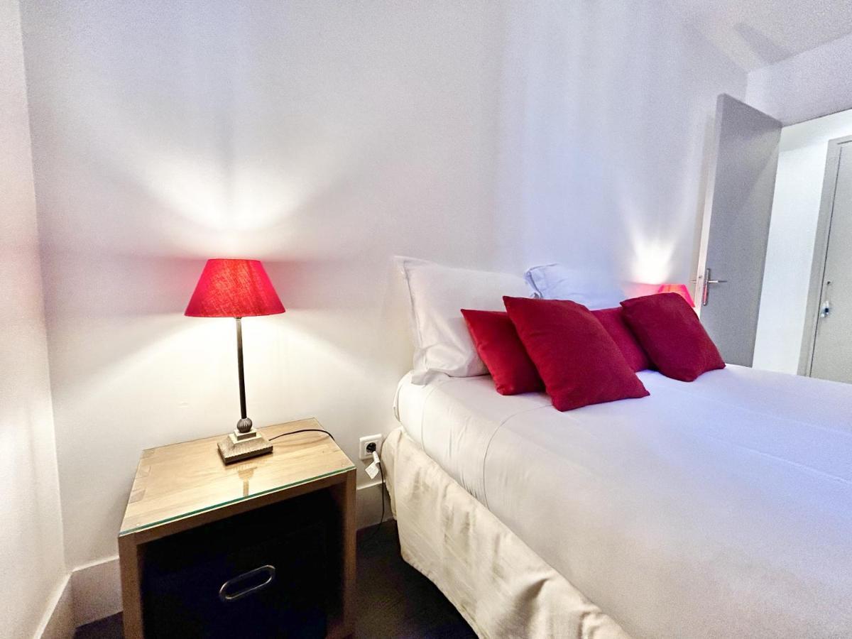 Aparthotel Riviera - Balcon Des Etats Unis - Old Town Promenade Des Anglais Nizza Exterior foto